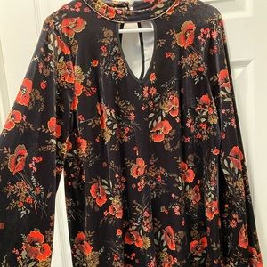 Velvet dress💫⭐️🌺 BUNDLE NOW 📥🛒